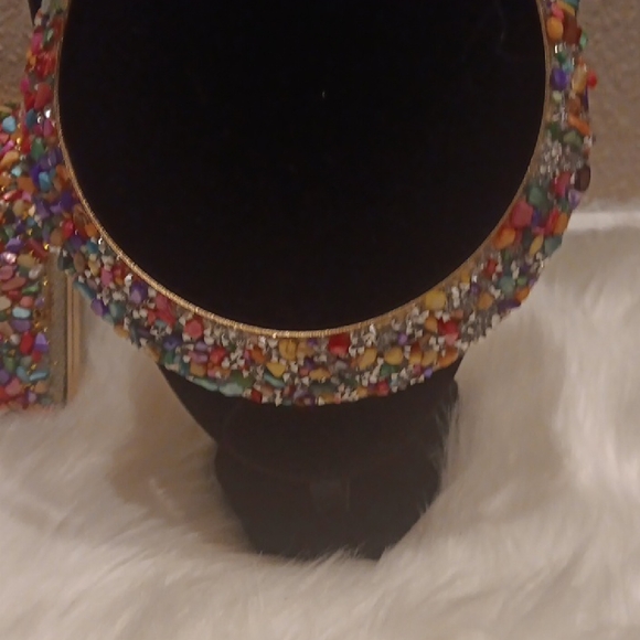 Pink and Silver Glitter Clutch with Luxurious Texture - Picture 3 of 6